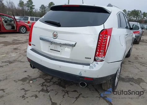 2015 Cadillac Srx Luxury Collection z USA, uszkodzony, nr VIN 3GYFNBE38FS579356